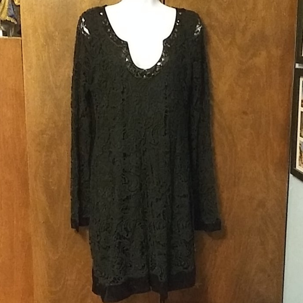 NWT HALE BOB Black Lace and Beaded Dress - Large